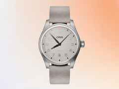 Oris ProPilot Date Automatik Edelstahl 41mm graues Zifferblatt graues Lederband – Herrenuhren Uhr mit Datum aus Edelstahl und Leder. Das Gehäuse ist rund und silber. Das Lederarmband ist grau. Das Zifferblatt ist arabisch und grau.   – Ansicht 8