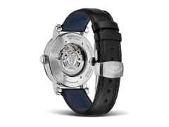 Mühle Glashütte Teutonia IV Kleine Sekunde Automatik Edelstahl 41mm schwarzes Zifferblatt schwarzes Lederband – Herrenuhren Uhr mit Datum aus Edelstahl. Das Gehäuse ist rund und silber. Das Lederarmband ist schwarz. Das Zifferblatt ist ein Index in schwarz. – Ansicht 2