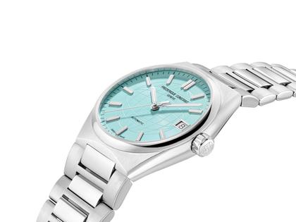 Frederique Constant Highlife Ladies Speciale France & Benelux Automatik Edelstahl 34mm hellblaues Zifferblatt Metallband – Damenuhren Uhr mit Datum aus Edelstahl. Das Gehäuse ist rund und silber. Das Edelstahlarmband ist silber. Das Zifferblatt ist ein Index in blau. – Ansicht 3