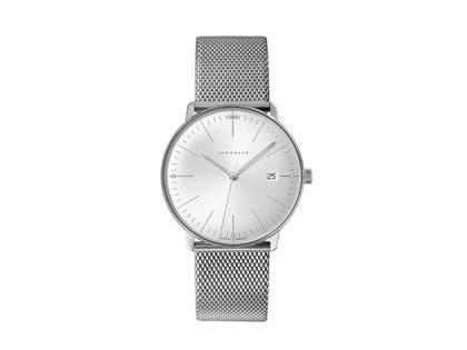 Junghans Max Bill Quarz Edelstahl 38mm silbernes Zifferblatt Metallband – Herrenuhren Uhr mit Datum aus Edelstahl. Das Gehäuse ist rund und silber. Das Edelstahlarmband ist silber. Das Zifferblatt ist ein Index in silber.