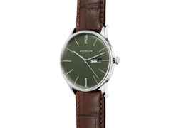 Sternglas Berlin Quarz Edelstahl 38mm grünes Zifferblatt braunes Lederband – Herrenuhren Uhr mit Datum aus Edelstahl und Leder. Das Gehäuse ist rund und silber. Das Lederarmband ist braun. Das Zifferblatt ist arabisch Index und grün. – Ansicht 2