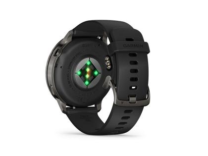 Garmin Venu 4 Quarz Edelstahl und Polymer Schiefergrau 45mm digitales Zifferblatt schwarzes Silikonband – Herrenuhren Uhr Multifunktion aus Edelstahl, Faserverstärktes Polymer und PVD beschichtet. Das Gehäuse ist rund und anthrazit. Das Kautschuk / Kunststoff / Silikon Armband ist schwarz. Das Zifferblatt ist digital und schwarz. – Ansicht 4