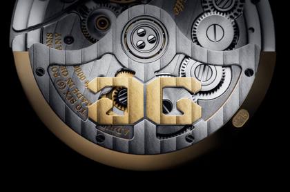 Glashütte Original Senator Excellence Panoramadatum Automatik Rotgold 40mm weißes Zifferblatt schwarzes Lederband – Herrenuhren Uhr mit Datum aus 750 Rotgold. Das Gehäuse ist rund und roségold. Das Lederarmband Kroko / Alligator ist schwarz. Das Zifferblatt ist römisch Index und silber. – Ansicht 4