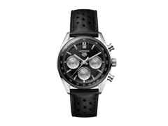 TAG Heuer Carrera Chronograph Automatik Edelstahl 39mm schwarzes Zifferblatt schwarzes Lederband – Herrenuhren Chronograph aus Edelstahl und Leder. Das Gehäuse ist rund und silber. Das Lederarmband ist schwarz. Das Zifferblatt ist ein Index in schwarz.