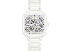 Rado True Square Open Heart Automatik Keramik 38mm weißes Zifferblatt weißes Keramikband – Herrenuhren Uhr ohne Datum aus Keramik, rhodiniert und Titan. Das Gehäuse ist quadratisch und weiß. Das Keramikarmband ist weiß. Das Zifferblatt ist skelettiert und weiß.