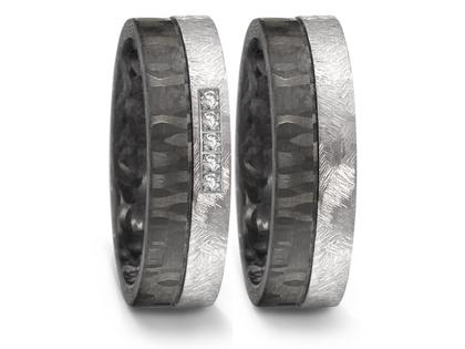 TeNo Partnerringe aus Tantal und Karbon 6,0mm gerade mit Brillanten 0,050ct – Ringe Ring mit Besatz in grau und aus Carbon und Tantal.
