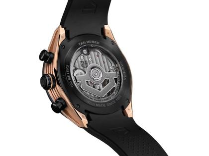 TAG Heuer Carrera Chronograph Extreme Sport Automatik Titan und Roségold 44mm skelettiertes Zifferblatt schwarzes Kautschukband – Herrenuhren Chronograph aus 750 Rotgold, Keramik und Titan. Das Gehäuse ist rund und roségold. Das Kautschuk / Kunststoff / Silikon Armband ist schwarz. Das Zifferblatt ist ein Index in schwarz. – Ansicht 2