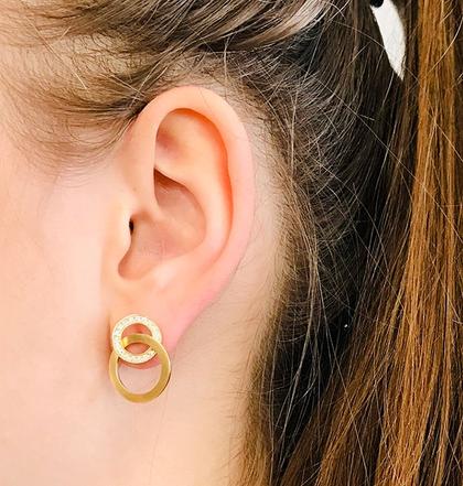 Angela Hübel Liaison mit Brillanten Ohrstecker Gelbgold – Ohrschmuck Ohrstecker aus 750 Gelbgold. – Ansicht 2