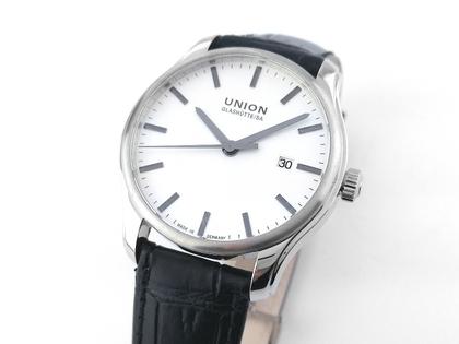 Union Glashütte Viro Datum Automatik Edelstahl 41mm silbernes Zifferblatt schwarzes Lederband D001.407.16.031.00 Full Set Occasion Refurbished – Herrenuhren Uhr mit Datum aus Edelstahl. Das Gehäuse ist rund und silber. Das Lederarmband ist schwarz. Das Zifferblatt ist ein Index in silber. – Ansicht 4