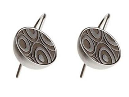 Apero Halbkugel Edelstahl mit Lasergravur – Ohrschmuck Ohrhänger aus Edelstahl.