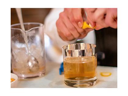 Sonja Quandt Whiskyglas "Paris" mit Silberrand 9cm – Silberwaren Silber Glas aus 925 Silber. – Ansicht 3