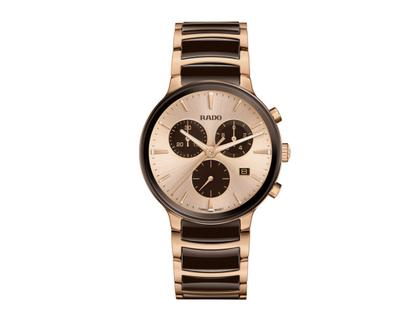 Rado Centrix Chronograph Quarz Edelstahl RG-PVD 41mm champagnerfarbenes Zifferblatt braunes Keramikband – Herrenuhren Chronograph aus Edelstahl und Keramik. Das Gehäuse ist rund und silber. Das Keramikarmband ist braun. Das Zifferblatt ist ein Index in roségold.