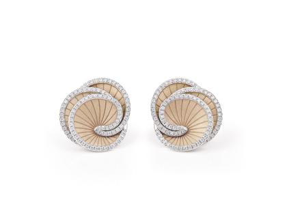 Cammilli Firenze Hypnose Ohrstecker White Ice und Natural Beige mit Brillanten 0,450ct – Ohrschmuck Ohrstecker aus 750 Weißgold.