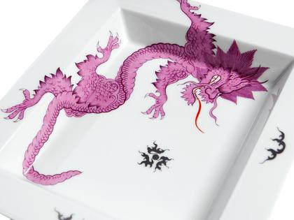 Meissen Vide-Poche  groß "Ming Drache Purpur" – Porzellanwaren Porzellandekoration in weiß und aus Porzellan und vergoldet. – Ansicht 2