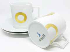 Meissen MUG Collection Henkelbecher Juwelier Roller Edition Gold Set – Porzellanwaren Tafelporzellan in weiß und aus Porzellan und vergoldet. – Ansicht 3
