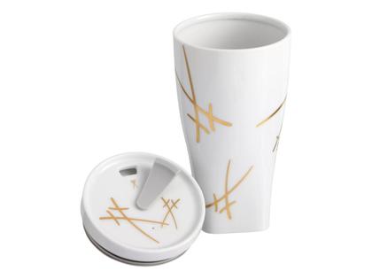 Meissen Coffee to Go Becher "Swords" aus Meissner Porzellan – Porzellanwaren Tafelporzellan in weiß und aus Kunststoff, Porzellan und vergoldet. – Ansicht 3