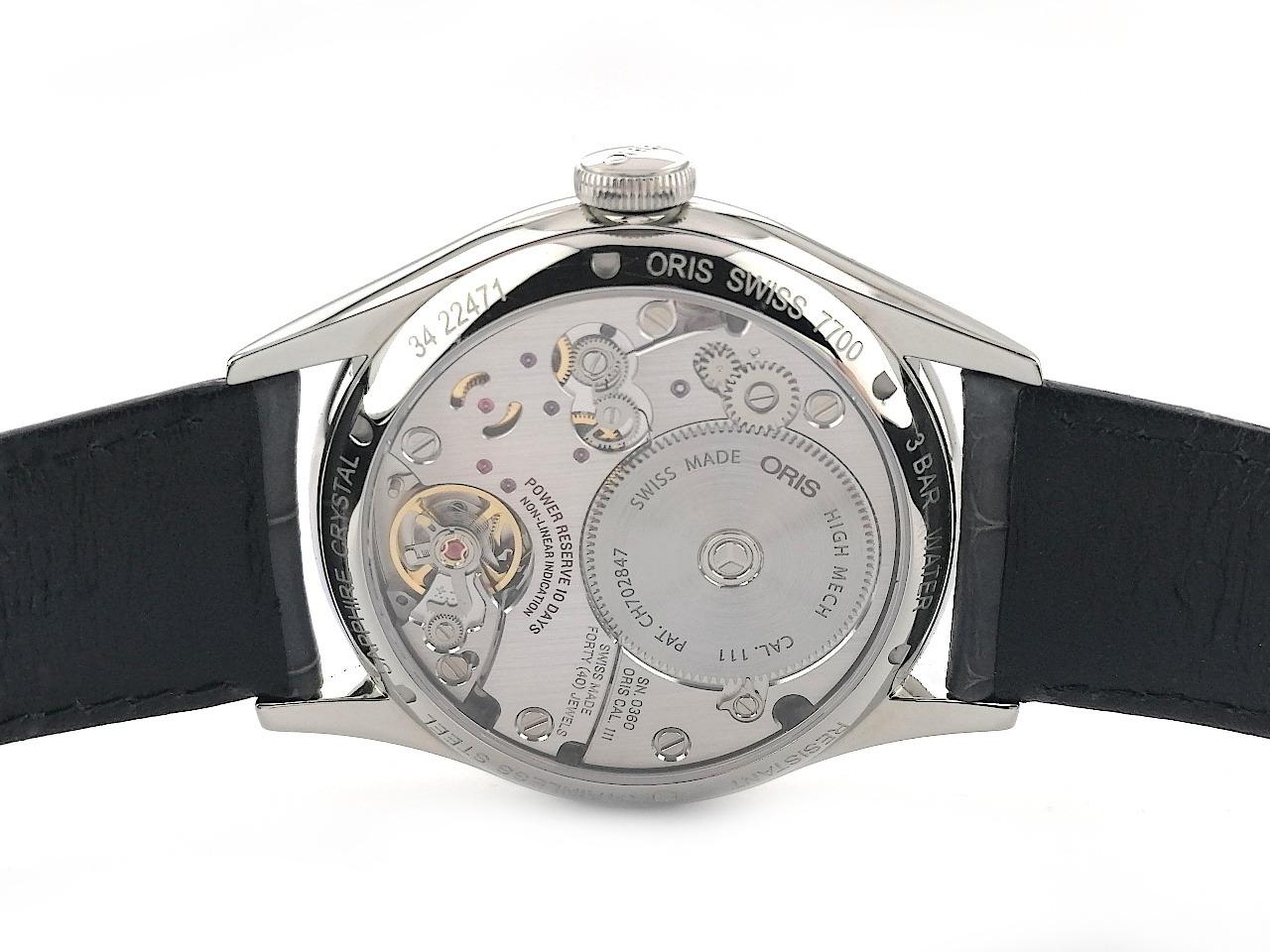 Oris Artelier Calibre 111 Handaufzug Edelstahl 43mm silbernes Zifferblatt graues Lederband 01 111 7700 4061 Full Set Occasion Refurbished – Herrenuhren Uhr mit Datum aus Edelstahl. Das Gehäuse ist rund und silber. Das Lederarmband Kroko / Alligator ist grau. Das Zifferblatt ist ein Index in silber. – Ansicht 2