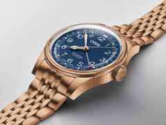 Oris Big Crown Pointer Date Automatik Bronze 40mm blaues Zifferblatt Metallband – Herrenuhren Uhr mit Datum aus Bronze und Edelstahl. Das Gehäuse ist rund. Das Armband ist ein Metallarmband. Das Zifferblatt ist arabisch Index und blau. – Ansicht 3