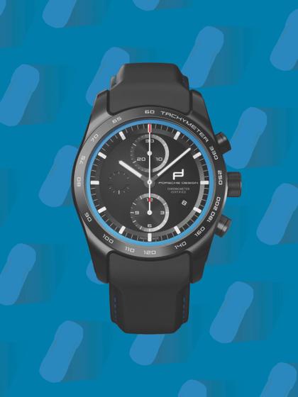 Porsche Design Custom Built Timepieces Watchmakers Choice "RivieraBlau" Chronograph Automatik Titan Schwarz 42mm schwarzes Zifferblatt schwarzes Lederband – Herrenuhren Chronograph aus Edelstahl, Leder, Titan und Titancarbid beschichtet. Das Gehäuse ist rund und schwarz. Das Lederarmband ist schwarz. Das Zifferblatt ist ein Index in schwarz. – Ansicht 5