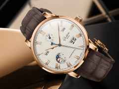 Glashütte Original Senator Excellence Ewiger Kalender Automatik Rotgold 42mm silbernes Zifferblatt braunes Lederband – Herrenuhren Uhr mit Kalender aus 750 Rotgold. Das Gehäuse ist rund und roségold. Das Lederarmband Kroko / Alligator ist braun. Das Zifferblatt ist römisch und silber. – Ansicht 2