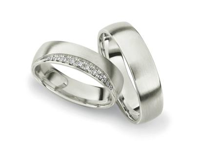 Max Kemper Trauring Paar Weißgold 5,5 mm gewölbt mit Brillanten 0,100ct – Ringe Trauring mit Besatz aus 585 Weißgold.