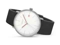 Junghans Max Bill Automatic Bauhaus Edelstahl 38mm weißes Zifferblatt schwarzes Lederband – Herrenuhren Uhr mit Datum aus Edelstahl. Das Gehäuse ist rund und silber. Das Lederarmband ist schwarz. Das Zifferblatt ist ein Index in weiß. – Ansicht 4