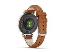 Garmin Lily 2 Smartwatch Aluminium eloxiert 35mm cremegoldfarbenes Display tanbraunes Lederband – Damenuhren Uhr Multifunktion aus eloxiertes Aluminium, Kunststoff und Polyamid. Das Gehäuse ist rund. Das Lederarmband ist braun. Der Zifferblatt ist digital. – Ansicht 6