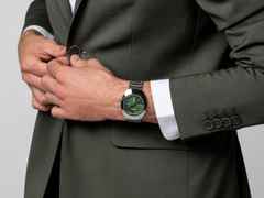 Rado DiaStar Original Automatik Ceramos 38 mm grün Edelstahlband – Herrenuhren Uhr mit Datum aus Edelstahl und Keramik. Das Gehäuse ist oval und silber. Das Edelstahlarmband ist silber. Das Zifferblatt ist ein Index in grün. – Ansicht 7