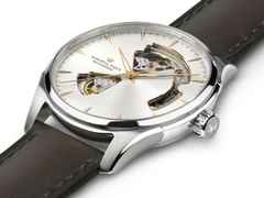 Hamilton Jazzmaster Open Heart Automatik Edelstahl 40mm silbernes Zifferblatt braunes Lederband – Herrenuhren Uhr ohne Datum aus Edelstahl und Leder. Das Gehäuse ist rund und silber. Das Lederarmband ist braun. Das Zifferblatt ist ein Index in silber. – Ansicht 2
