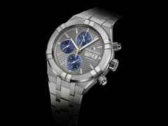 Maurice Lacroix Aikon Chronograph Automatik Titan 44mm graues Zifferblatt Metallband – Herrenuhren Chronograph aus Titan. Das Gehäuse ist rund und silber. Das Edelstahlarmband ist silber. Das Zifferblatt ist ein Index in silber. – Ansicht 2