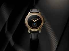Frederique Constant Classics Moneta Moonphase Quarz Edelstahl Gelbgold-PVD 37mm schwarzes Zifferblatt schwarzes Lederband – Herrenuhren Uhr ohne Datum aus Edelstahl, Leder und PVD beschichtet. Das Gehäuse ist rund und gelbgold. Das Lederarmband Kroko / Alligator ist schwarz. Das Zifferblatt ist ein Index in schwarz. – Ansicht 3