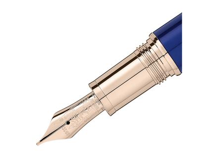 Montblanc 2018 Patron of Art: Limitierte Edition Ludwig II Füllfederhalter 4810 – Schreibgeräte Füllfederhalter in blau und aus 750 Gelbgold und platiniert. – Ansicht 2