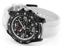 Breitling Endurance Pro 44 Chronograph Quarz Breitlight schwarzes Zifferblatt weißes Kautschukband – Herrenuhren Chronograph aus Kautschuk und Sonstiges. Das Gehäuse ist rund und schwarz. Das Kautschuk / Kunststoff / Silikon Armband ist weiß. Das Zifferblatt ist arabisch Index und schwarz. – Ansicht 3