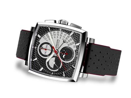 Union Glashütte Averin Chronograph Automatik Edelstahl 41mm schwarzes Zifferblatt schwarzes Lederband – Herrenuhren Chronograph aus Edelstahl. Das Gehäuse ist quadratisch und silber. Das Lederarmband ist schwarz. Das Zifferblatt ist ein Index in schwarz. – Ansicht 2