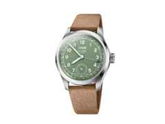 Oris Big Crown Pointer Date Calibre 403 Automatik Edelstahl 40mm grünes Zifferblatt braunes Lederband – Herrenuhren Uhr mit Datum aus Edelstahl und Leder. Das Gehäuse ist rund und silber. Das Lederarmband ist braun. Das Zifferblatt ist arabisch und grün.