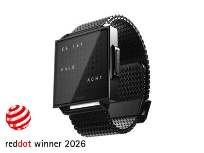 Qlocktwo W Black Steel Quarz Edelstahl 38mm digitales Zifferblatt Metallband – Herrenuhren Uhr ohne Datum aus Edelstahl. Das Gehäuse ist quadratisch und schwarz. Das Edelstahlarmband ist schwarz. Das Zifferblatt ist digital und schwarz.