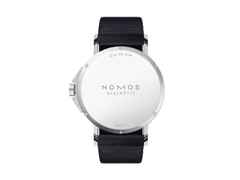 Nomos Glashütte Ahoi neomatik 38 Datum Atlantik Automatik Edelstahl dunkelblaues Zifferblatt dunkelblaues Textilband Stahlboden – Herrenuhren Uhr mit Datum aus Edelstahl. Das Gehäuse ist rund und silber. Das Textilarmband ist blau. Das Zifferblatt ist arabisch Index und blau. – Ansicht 2