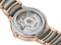 Rado Centrix Diamonds Automatik Edelstahl Roségold-PVD 35mm weißes Zifferblatt mit Brillanten Metallband – Damenuhren Uhr mit Datum aus Edelstahl, Keramik und PVD beschichtet. Das Gehäuse ist rund und roségold. Das Keramikarmband ist grau. Das Zifferblatt ist ein Index in weiß. – Ansicht 4