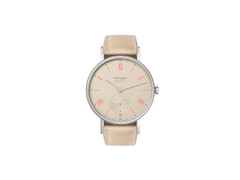 Nomos Glashütte Ludwig neomatik 36 Champagner Automatik Edelstahl beiges Zifferblatt beiges Lederband – Damenuhren Uhr ohne Datum aus Edelstahl. Das Gehäuse ist rund und silber. Das Lederarmband ist beige. Das Zifferblatt ist arabisch Index und beige.