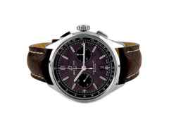Breitling Premier B01 Chronograph Bentley Centenary Limited Edition Automatik 42mm Lederband AB01181A1Q1X1 Full Set Occasion Neu – Herrenuhren Chronograph aus Edelstahl. Das Gehäuse ist rund und silber. Das Lederarmband ist braun. Das Zifferblatt ist ein Index in braun.