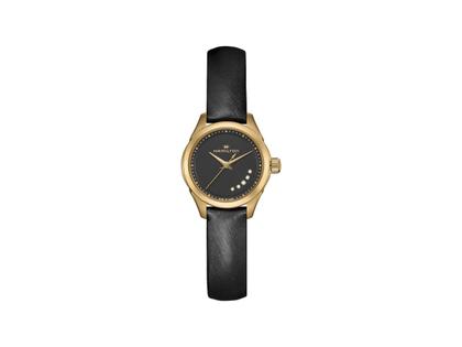 Hamilton Jazzmaster Lady Quarz Edelstahl PVD-Gelbgold 26mm schwarzes Zifferblatt mit Brillanten schwarzes Satinband – Damenuhren Uhr ohne Datum aus Edelstahl und Leder. Das Gehäuse ist rund und roségold. Das Lederarmband Satin ist schwarz. Das Zifferblatt ist ohne Zeichen und schwarz.