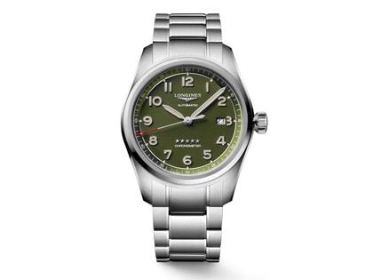 Longines Spirit Automatik Edelstahl 42mm grünes Zifferblatt Edelstahlband – Herrenuhren Uhr mit Datum aus Edelstahl. Das Gehäuse ist rund und silber. Das Edelstahlarmband ist silber. Das Zifferblatt ist arabisch Index und grün.