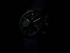 TAG Heuer Carrera Chronograph Skipper Automatik Rotgold 39mm blaues Zifferblatt blaues Textilband – Herrenuhren Chronograph aus 750 Rotgold. Das Gehäuse ist rund und silber. Das Textilarmband ist blau. Das Zifferblatt ist ein Index in blau. – Ansicht 6