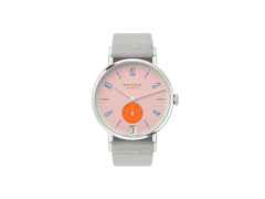 Nomos Glashütte Tangente 38 Datum "175 Years Watchmaking - Flamingopink" Handaufzug Edelstahl rosa Zifferblatt graues Textilband Glasboden – Herrenuhren Uhr mit Datum aus Edelstahl. Das Gehäuse ist rund und silber. Das Textilarmband ist grau. Das Zifferblatt ist arabisch Index und rosa.