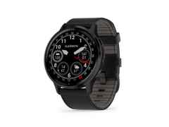 Garmin Venu 3 faserverstärktes Polymer Schiefergrau 45mm schwarzes Lederband – Herrenuhren Uhr Multifunktion aus Edelstahl, Kautschuk, Kunststoff und PVD beschichtet. Das Gehäuse ist rund und anthrazit. Das Lederarmband ist schwarz. Das Zifferblatt ist digital und schwarz. – Ansicht 2