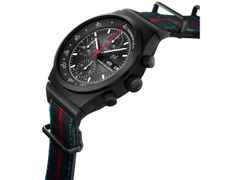 Porsche Design Chronograph 1 - 75Y Sports Car Limited Edition – Herrenuhren Chronograph aus Titan und Titancarbid beschichtet. Das Gehäuse ist rund und schwarz. Das Lederarmband ist schwarz. Das Zifferblatt ist ein Index in schwarz. – Ansicht 5