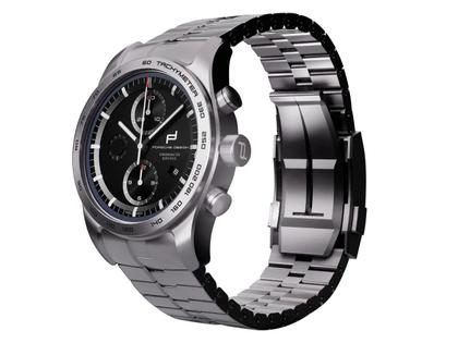 Porsche Design Custom Built Timepieces Watchmakers Choice "DarkNightBlue" Chronograph Automatik Titan 42mm schwarzes Zifferblatt Metallband – Herrenuhren Chronograph aus Edelstahl und Titan. Das Gehäuse ist rund und grau. Das Titanarmband ist grau. Das Zifferblatt ist ein Index in schwarz. – Ansicht 2