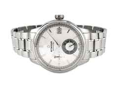 Juwelier Roller Eterna Adventic GMT Silver Automatik 42mm Metallband 7661.41.66.1702 Full Set mit Garantie Occasion Neu – Herrenuhren Uhr mit Datum aus Edelstahl. Das Gehäuse ist rund und silber. Das Edelstahlarmband ist silber. Das Zifferblatt ist ein Index in weiß.