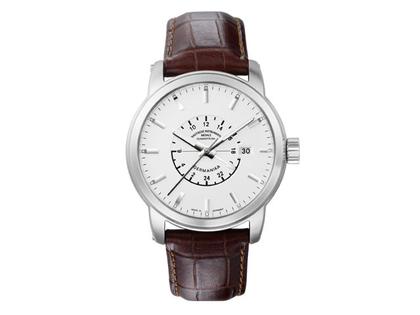Mühle Glashütte Germanika II Herrenuhr GMT mit Datum silber – Herrenuhren Uhr mit Datum aus Edelstahl. Das Armband ist ein Lederarmband Kroko / Alligator. Der Zifferblatt ist ein Index.