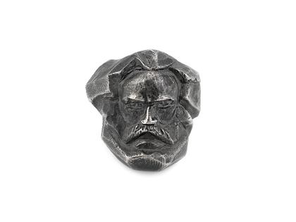 Juwelier Roller | Atelier Edition "Nischel" Ring aus Silber - in Anlehnung an das Karl Marx Monument – Ringe Ring aus 925 Silber. – Ansicht 2